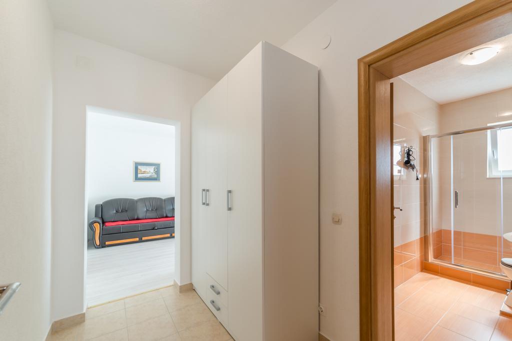 Apartments Brekalo Pakoštane Exteriér fotografie