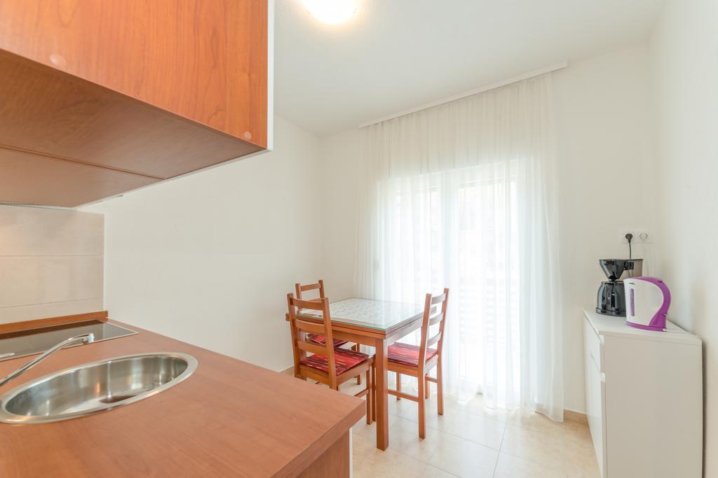 Apartments Brekalo Pakoštane Exteriér fotografie