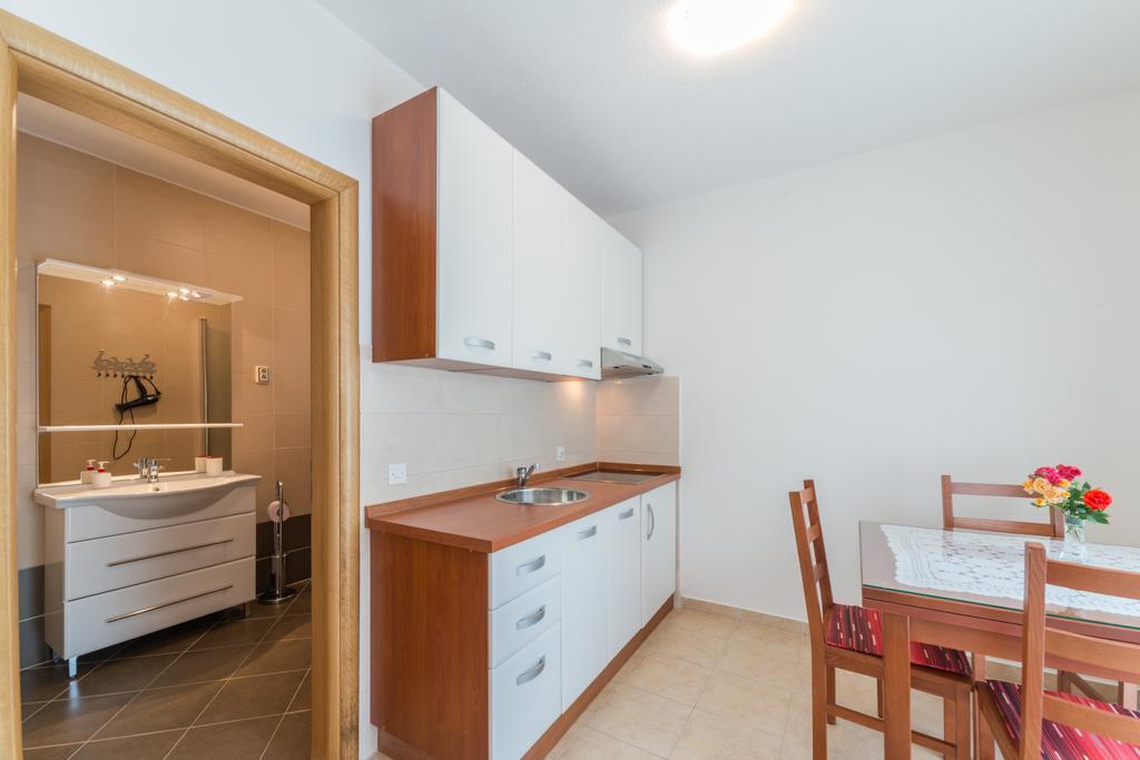 Apartments Brekalo Pakoštane Exteriér fotografie